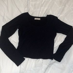 Abercrombie Basic black longsleep crop top scoop neck